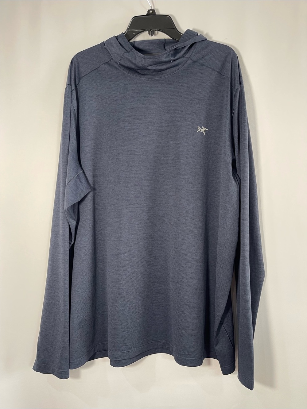 Arc’teryx lightweight hoodie XXL blue running hiking outdoor hoodie